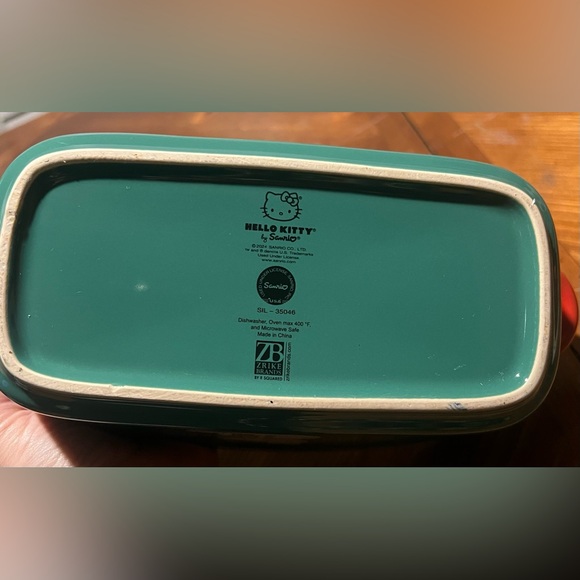 Sanrio Hello Kitty Christmas Green Snowman Ceramic Loaf Pan / Baking Dish - Picture 6 of 12